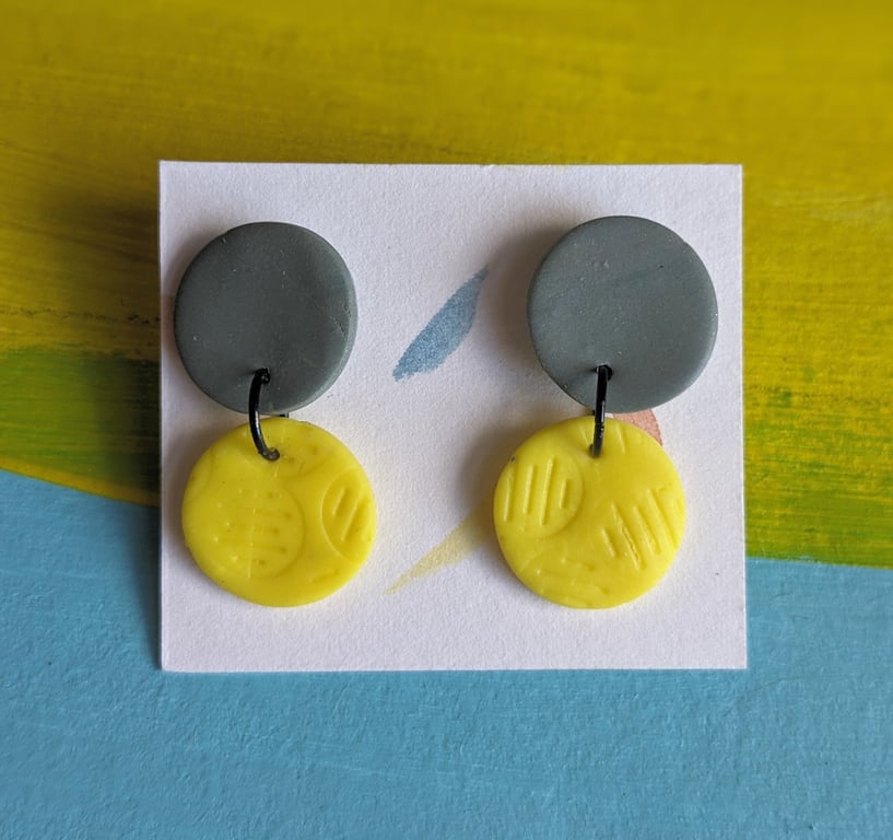 Lightweight dangly earrings, bright yellow and army green, polymer clay earrings