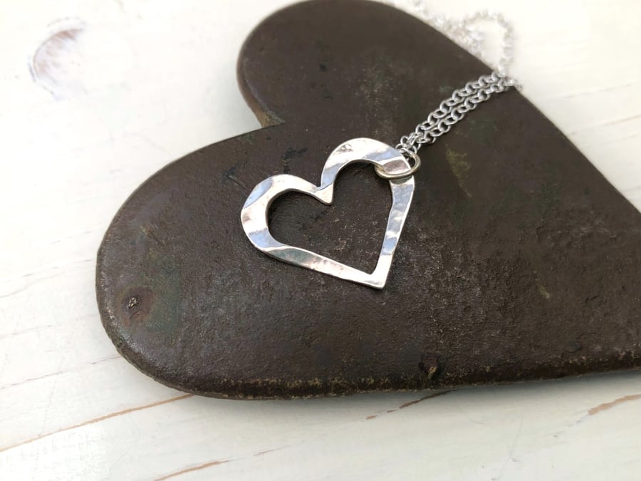 Sterling Silver Cut Out Heart Pendant. FREE UK POSTAGE