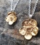 Golden Buttercup Large - Image 9