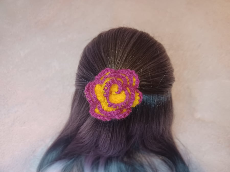 Crochet rose elastic hair tie