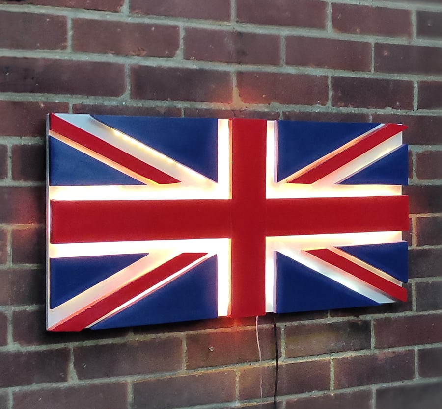 UK 3D Flag with sound-sensitive LED effects – Wooden Handmade British Union Jack