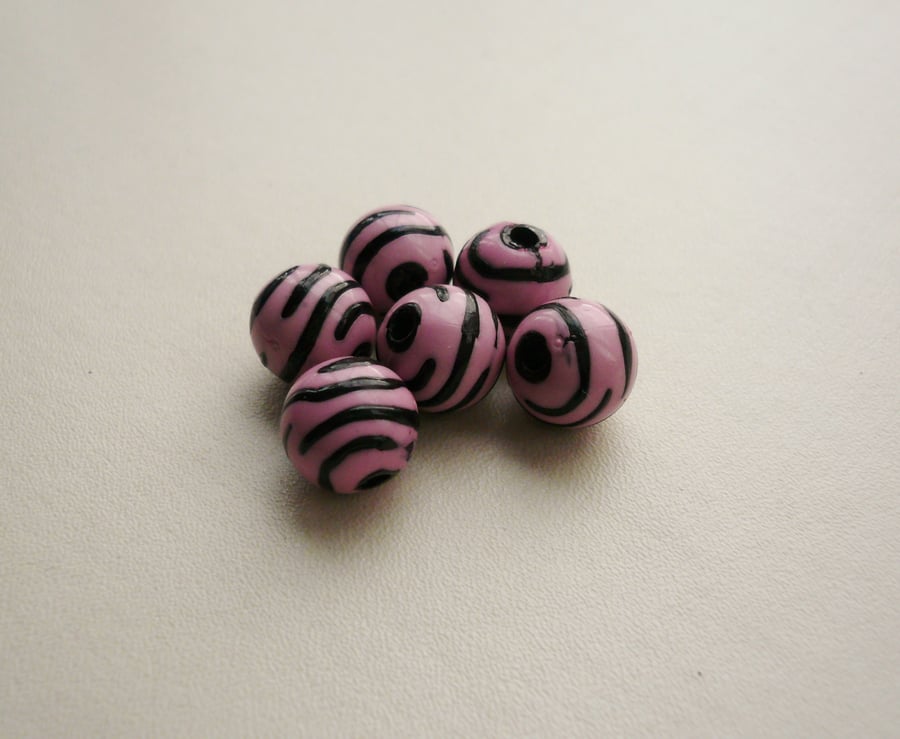 6  Pink Zebra Print Round Acrylic Beads 10mm