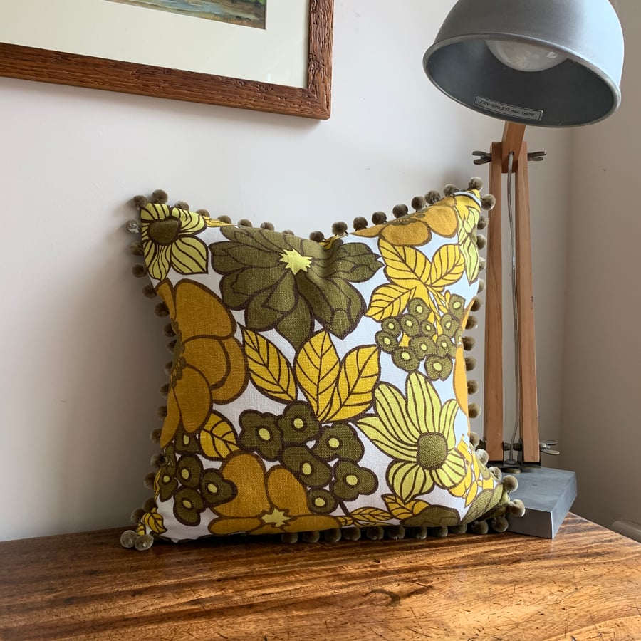 Retro yellow cushion cover