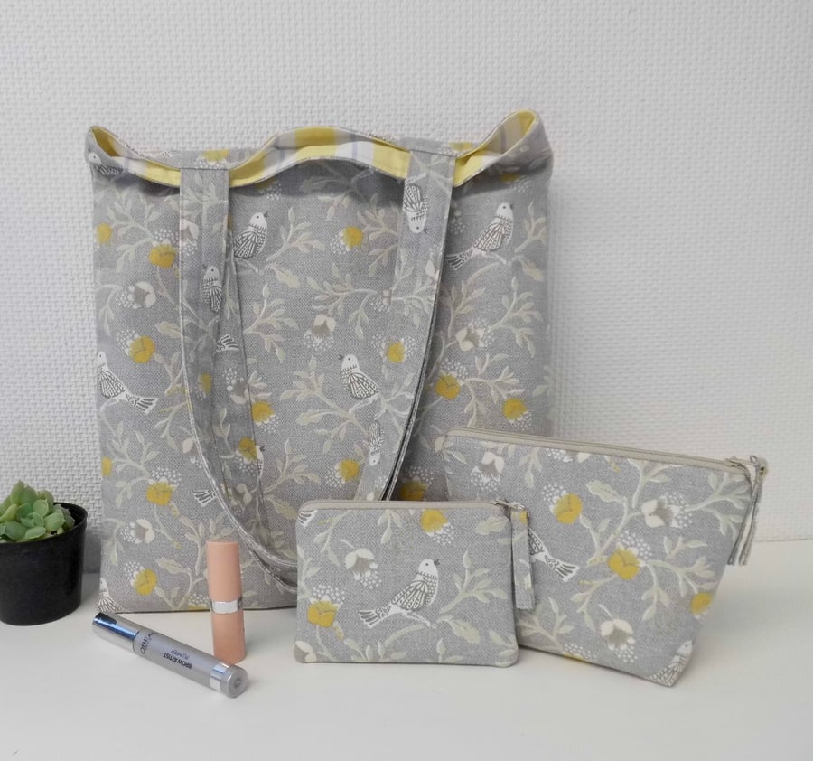 Tote bag with make up bag and coin purse matching set 