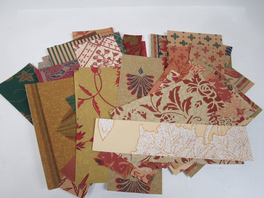 Mixed Small Sanderson Designs Red Brown Wallpaper Craft Pack