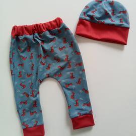 Beautiful Bundle Leggings and hat set, 0-3 months, slouchy leggings, hat, dragon