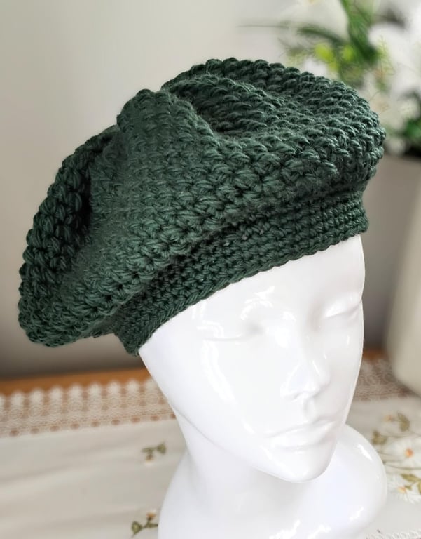 Forest Green Slouchy Boho Crochet Woollen Beret