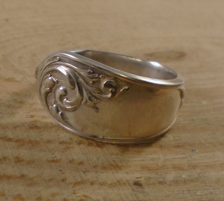 Upcycled Silver Plated Swirl Spoon Handle Ring SPR112003