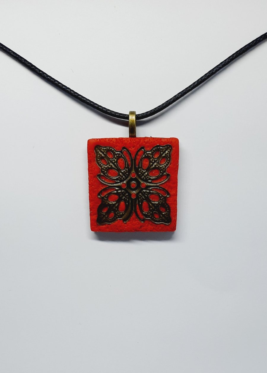 Polymer clay textured pendant 