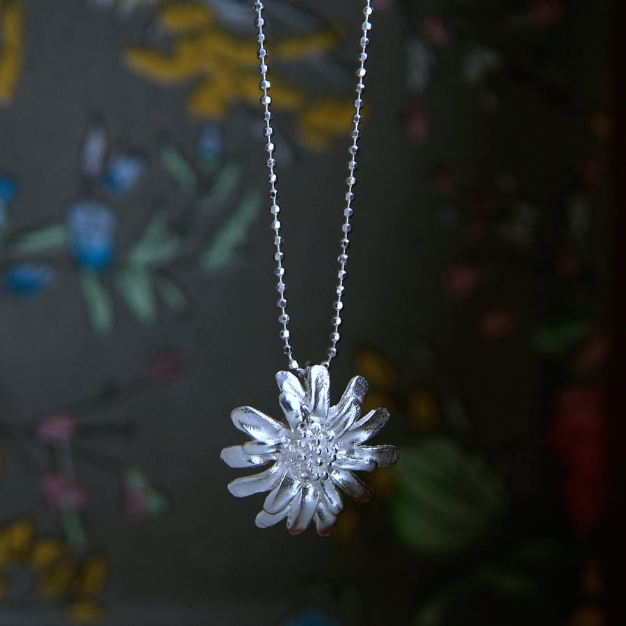 Daisy Flower Necklace, Sterling Silver Pendant, Handmade Jewellery 