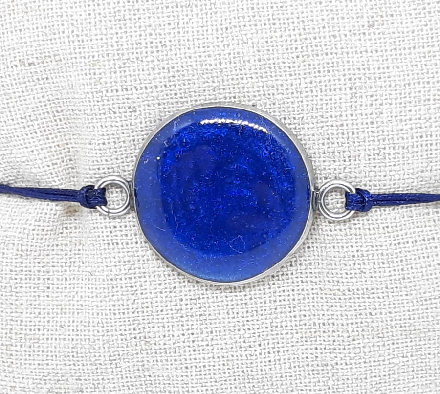 Adjustable Resin Pendant Bracelet