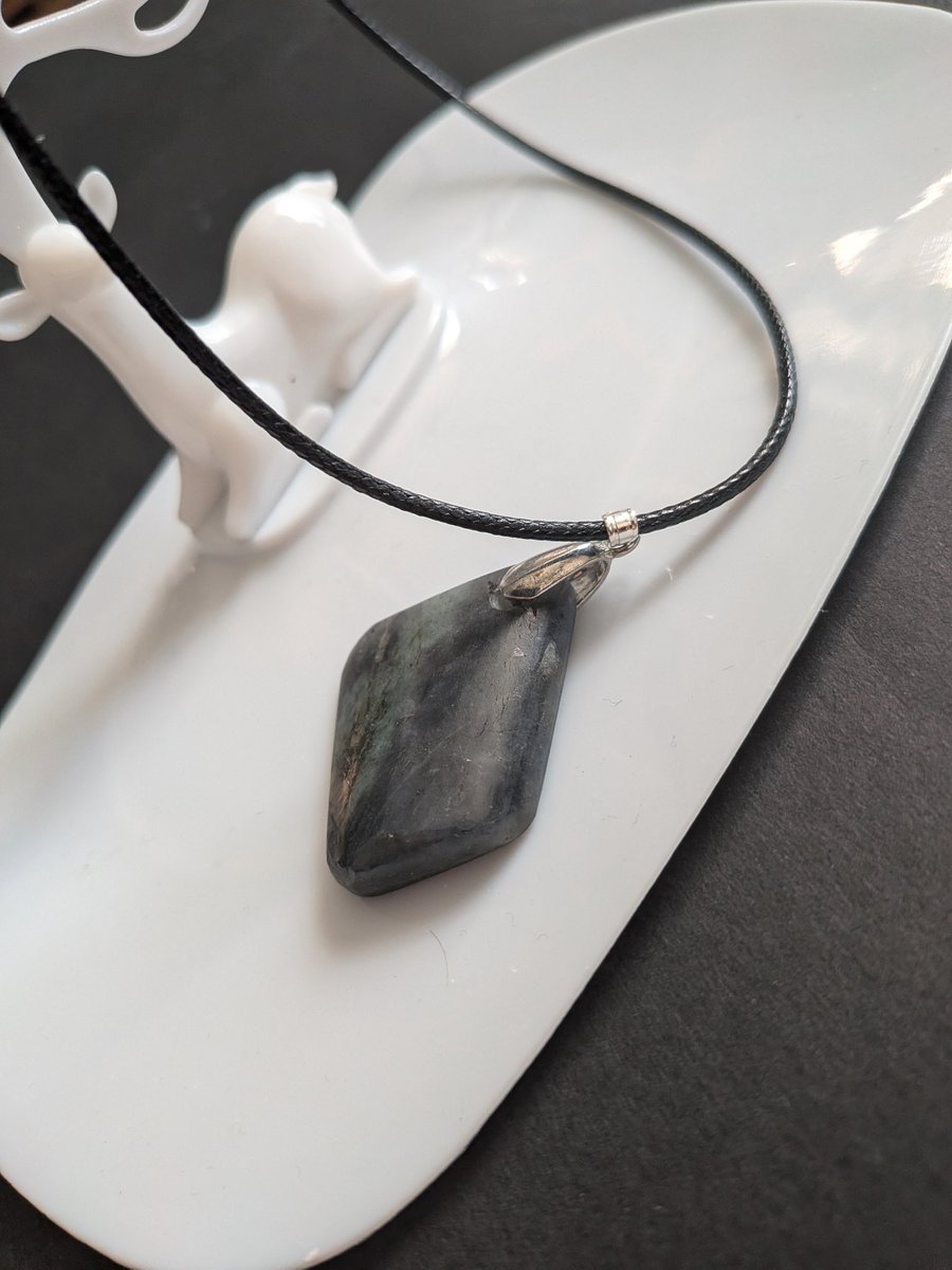 Handcrafted Stone Pendant with 44cm Rope Necklace