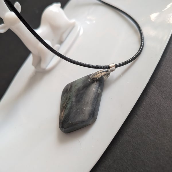 Handcrafted Stone Pendant with 44cm Rope Necklace