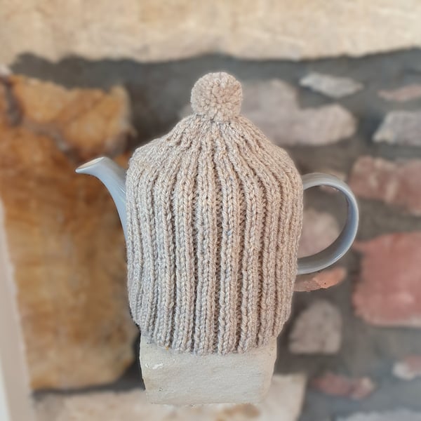 Tea Cosy for Le Creuset Medium Grand 1.3L Tea Pot, Hand Knitted, Oatmeal