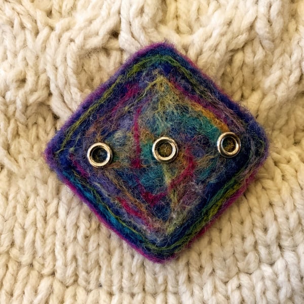 Diamond Shape Merino Wool Brooch.