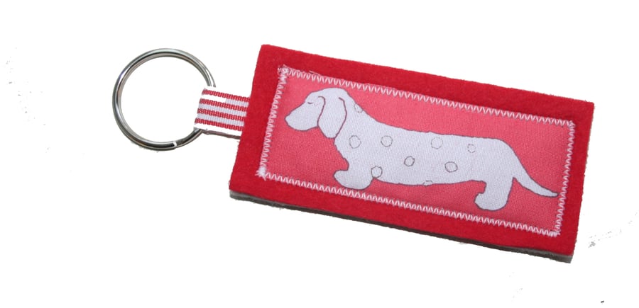  Dachshund Sausage Dog Keyring In Red - FREE P&P IN UK