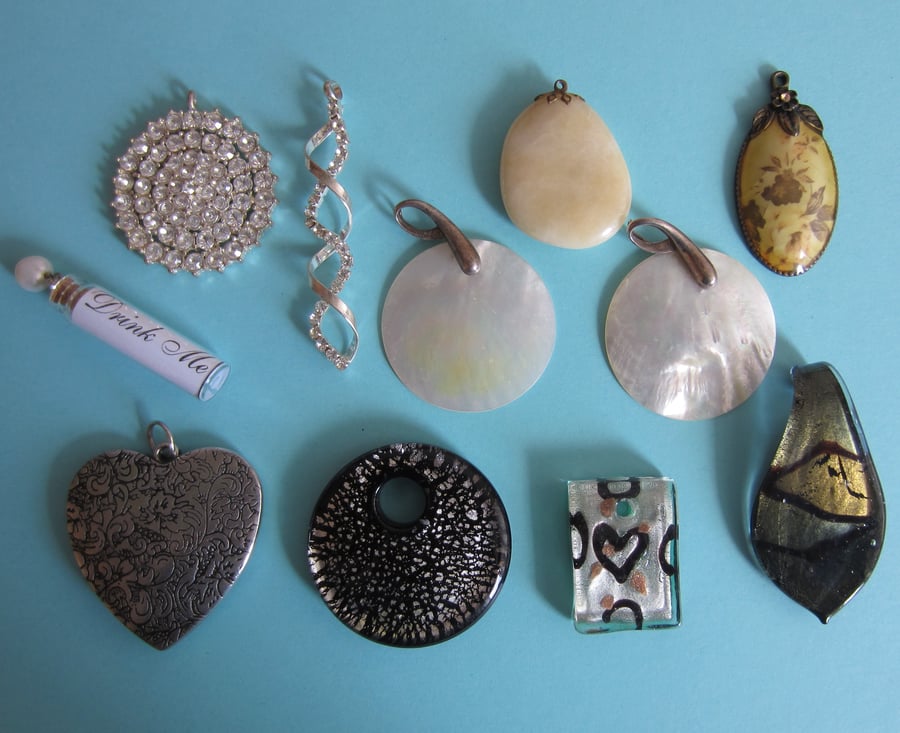 SALE Lot of 11 Assorted Pendants