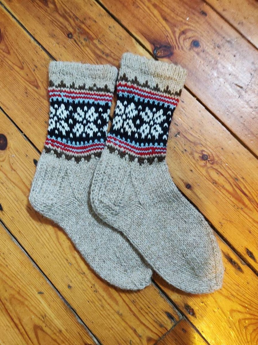 Thick wool socks handknitted traditonal fairisle nordic winter patterned mens