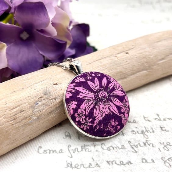 Plum daisy floral fabric button pendant made with Liberty fabric