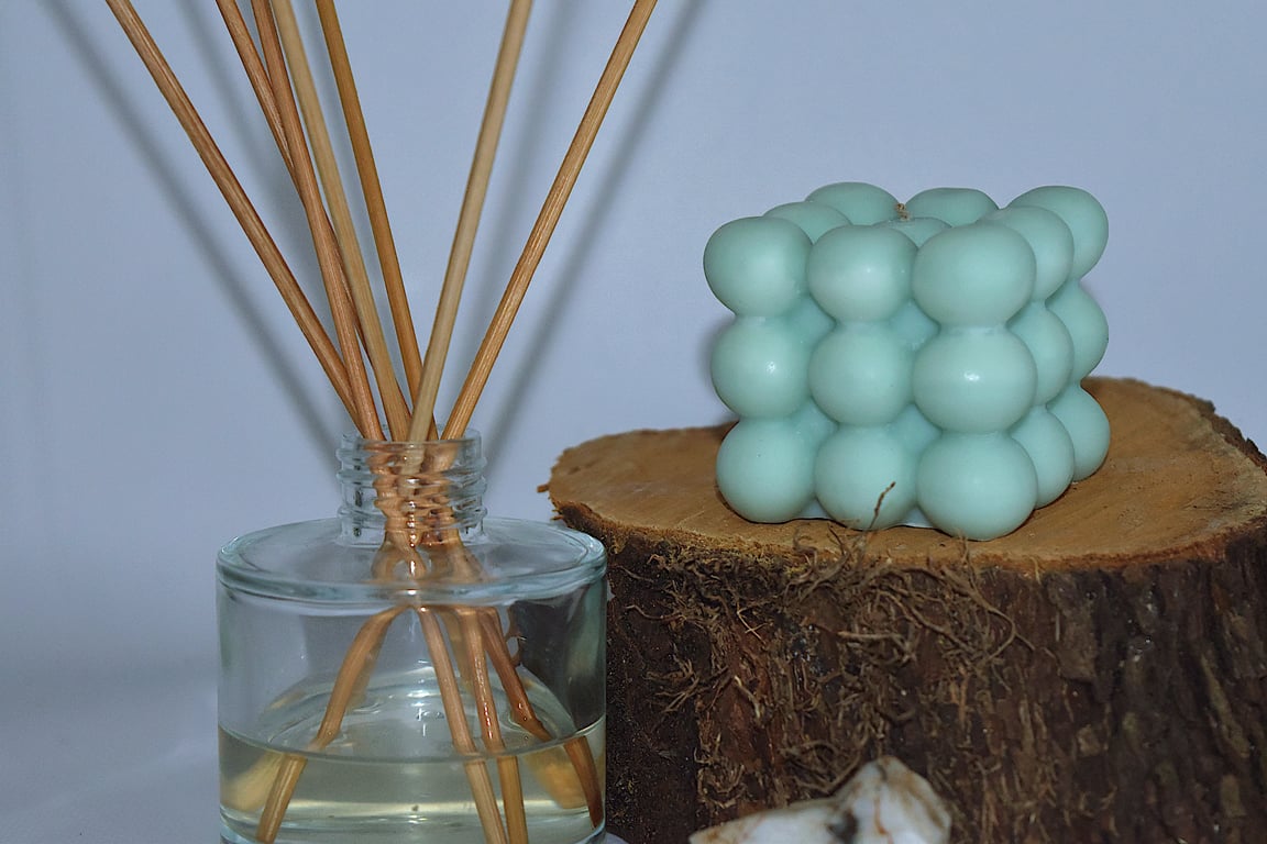 Herbal Zest Scented Green Asthecially Pleasing Soy Wax Bubble Candle