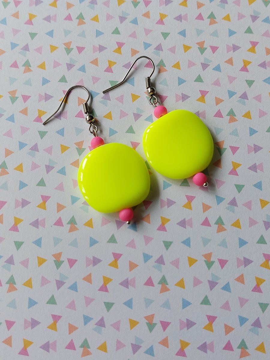 Beaded Neon Square Earrings - Yellow 