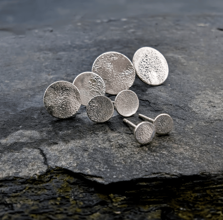 STERLING SILVER Textured disc stud earrings, Handmade Urban Jewellery 