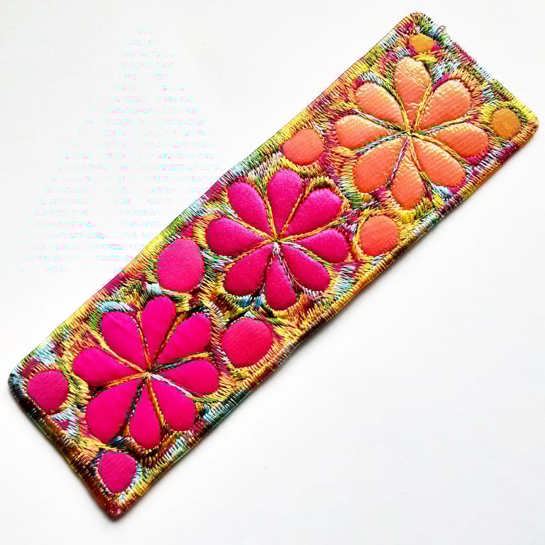 Bookmarks - Textile with Machine Embroidery Bookmark