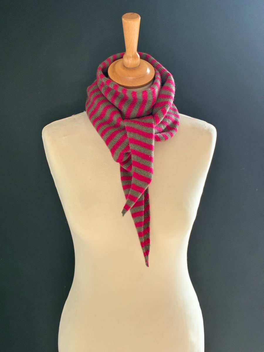 Long Pointy Scarf - Ruby & Ranger