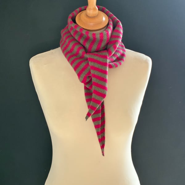 Long Pointy Scarf - Ruby & Ranger