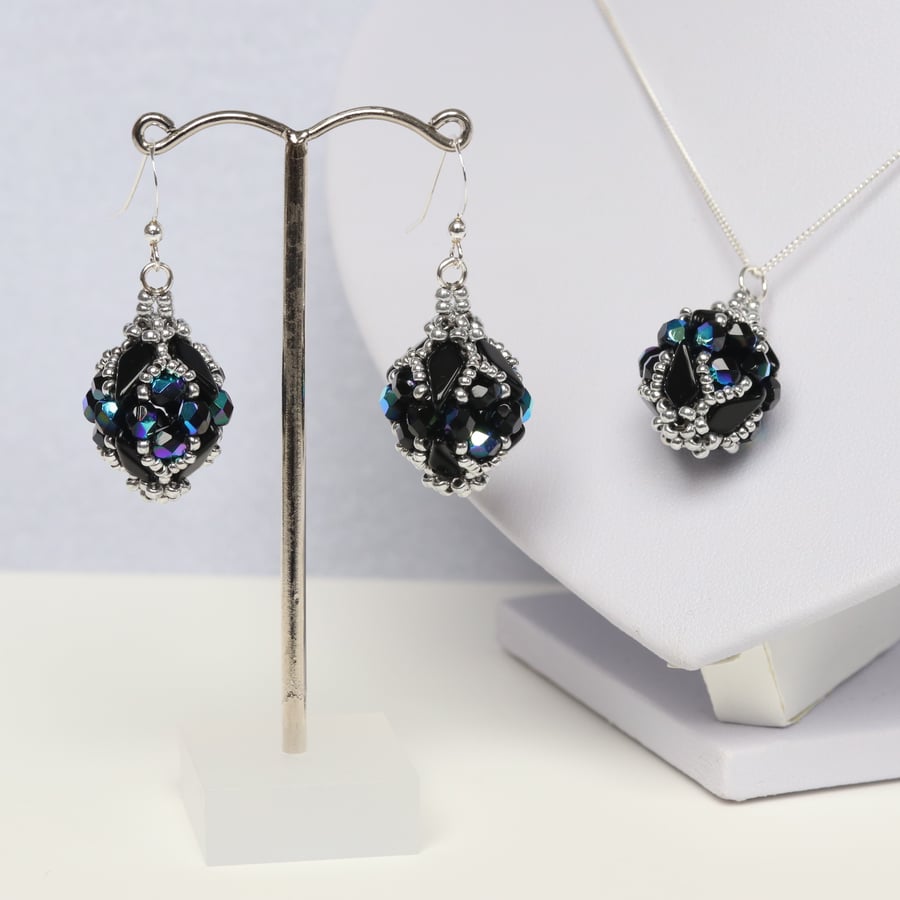 Beaded Bead Earrings and Pendant in Black and Silver
