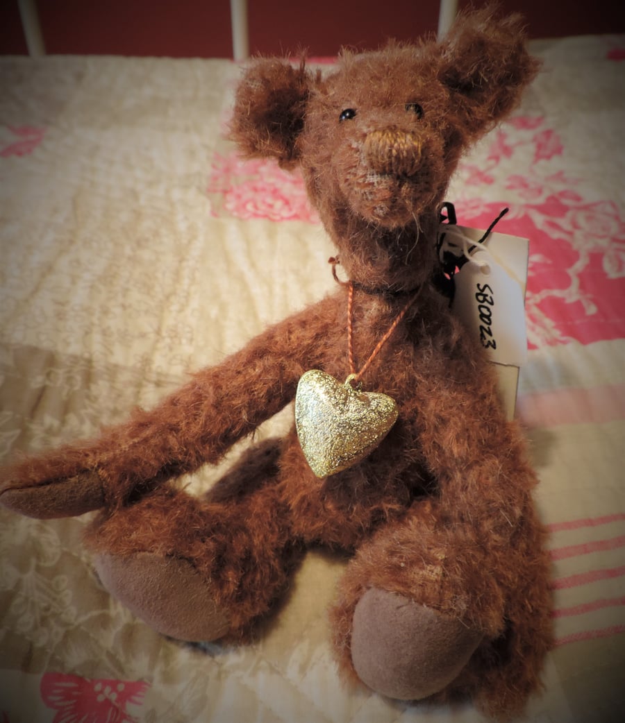 7 inch Mohair Collectors Bear.