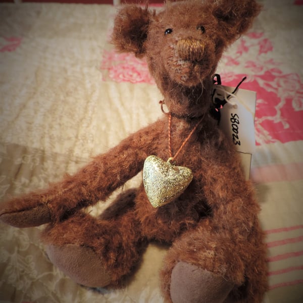 7 inch Mohair Collectors Bear.
