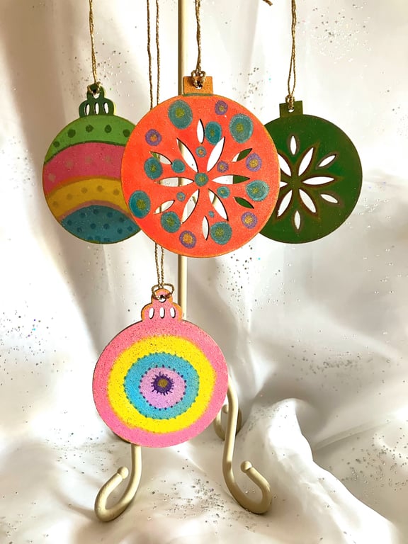 4 hand painted Christmas tree decorations
