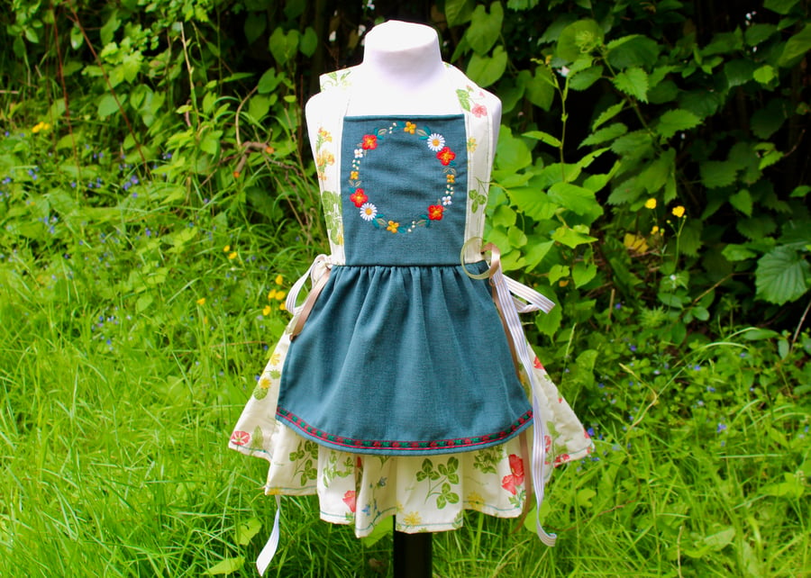4-5 Years Handmade Embroidered Apron & Dress Set, Pinafore Dress, Tea Party