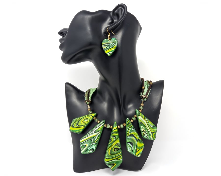 SALE - Tapered triangles silk scarf necklace in forest green & bronze