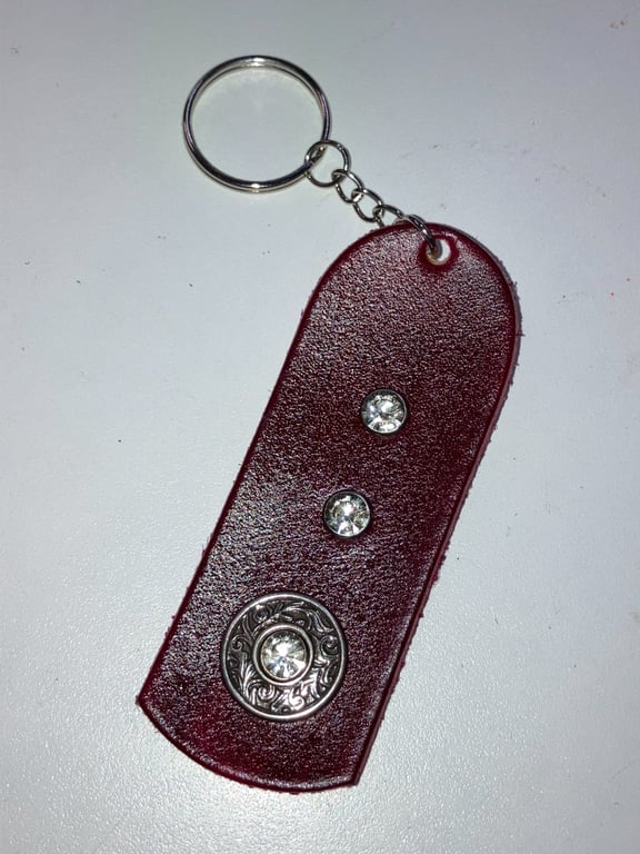 Red dyed Leather Keyring on chain with 3 White Gemstones & Florentine design