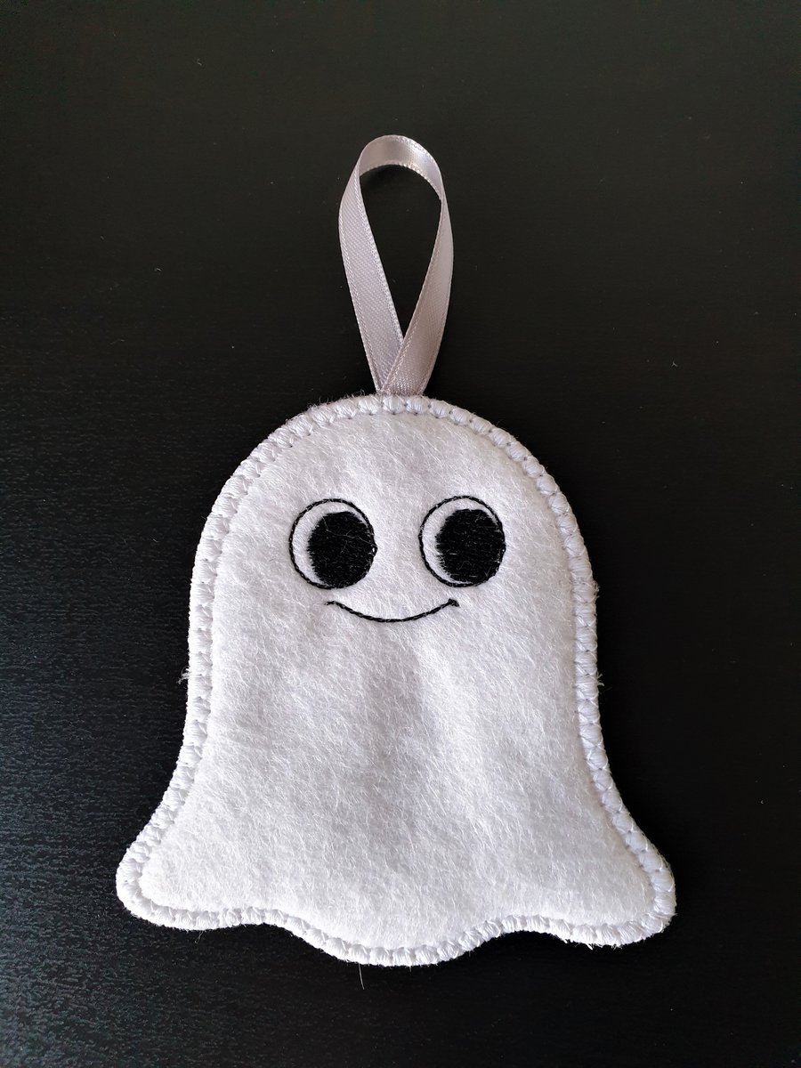 Felt Ghost Halloween Hanging Decoration