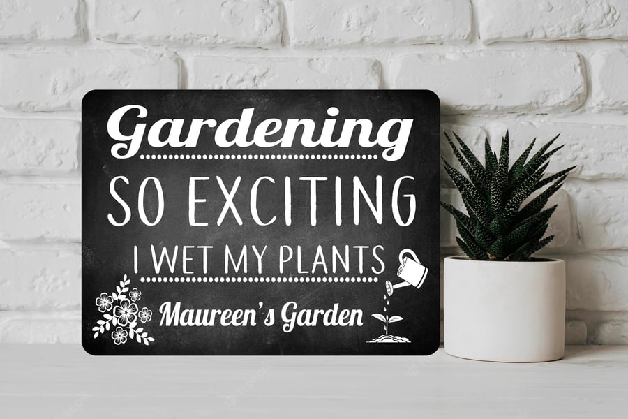PERSONALISED Funny Gardening Metal Wall Sign Gift Present Plants