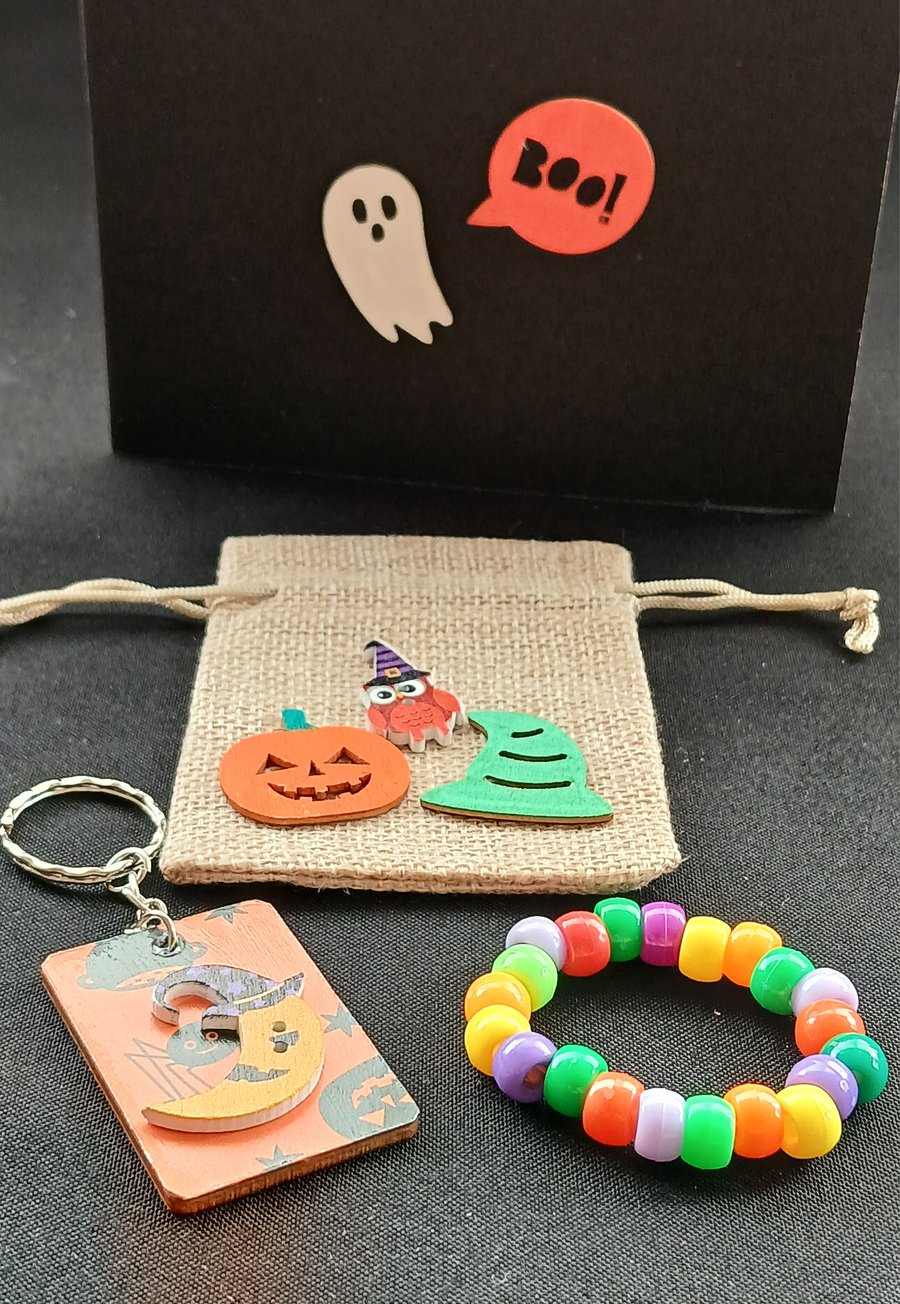 Handmade Halloween bracelet and keyring 