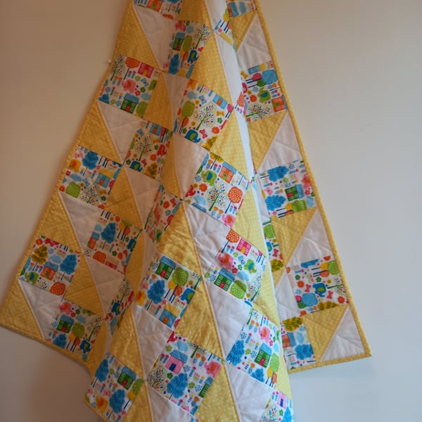 Patchwork baby  quilt 