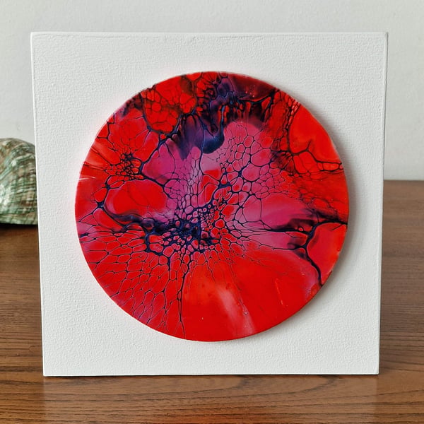 18.5cm x 18.5cm acrylic pour painting wall plaque