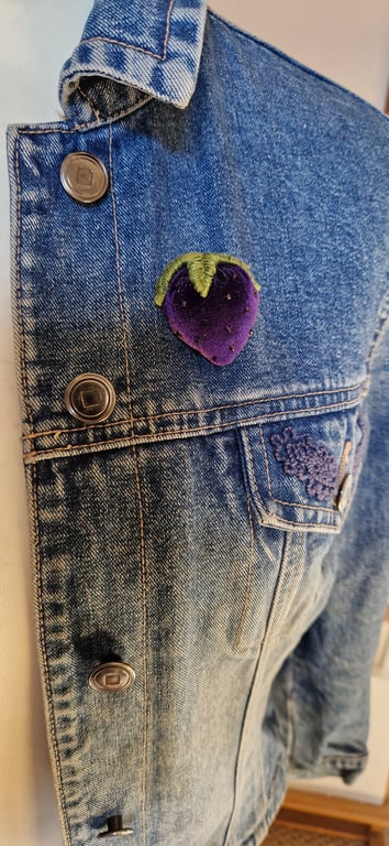 Purple velvet Strawberry brooch 