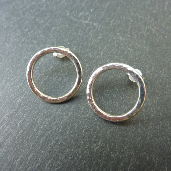 Silver Circles Stud Earrings - Large
