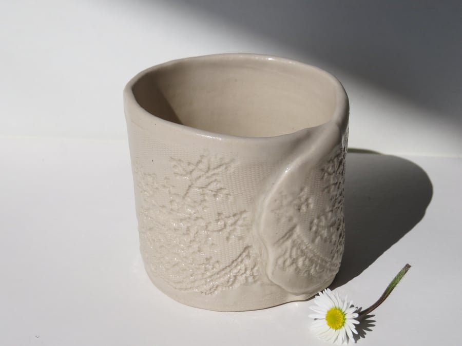 Small Ceramic Lace Pot