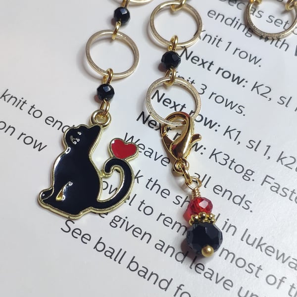 Cat row counter for knitting