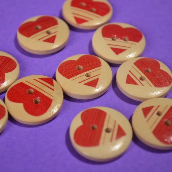 20mm Wooden Red Stripe Heart Buttons Love Stripey 10pk Button (RH3)