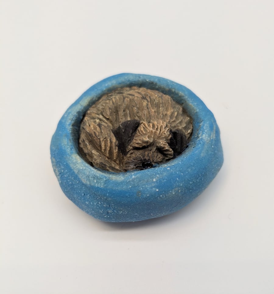 Yorkshire Pudding Border Terrier Mini Sculpture - turquoise bed