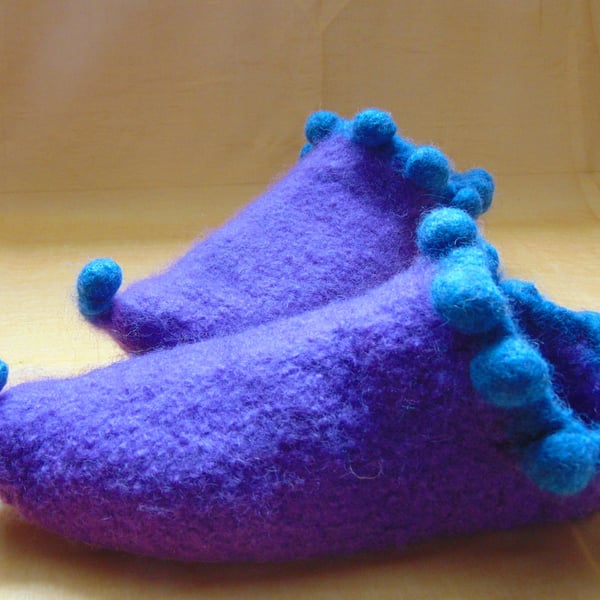 Childrens felt slippers, elf slippers in child Folksy