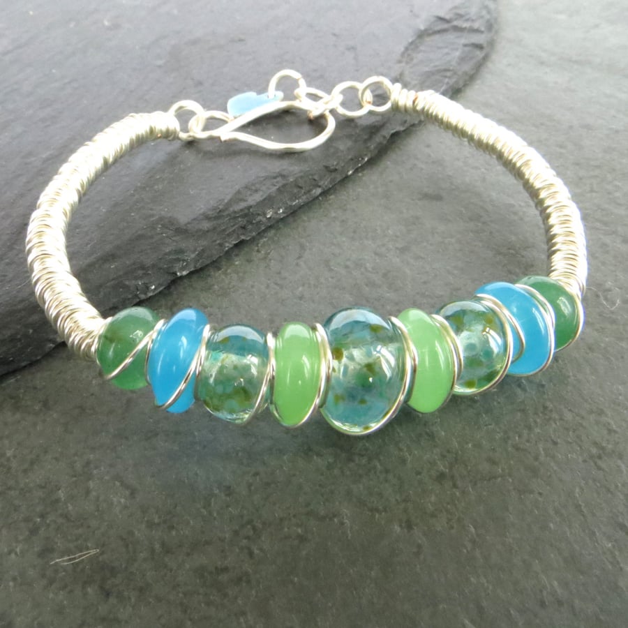 Blue and Green Beaded Bangle, Silver Wire Bracelet, Turquoise Heart, Colourful