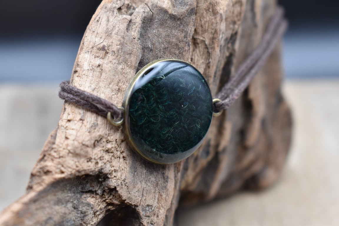 Harris Tweed Resin Bracelet, Green, Adjustable Cotton Cord, Made in Scotland